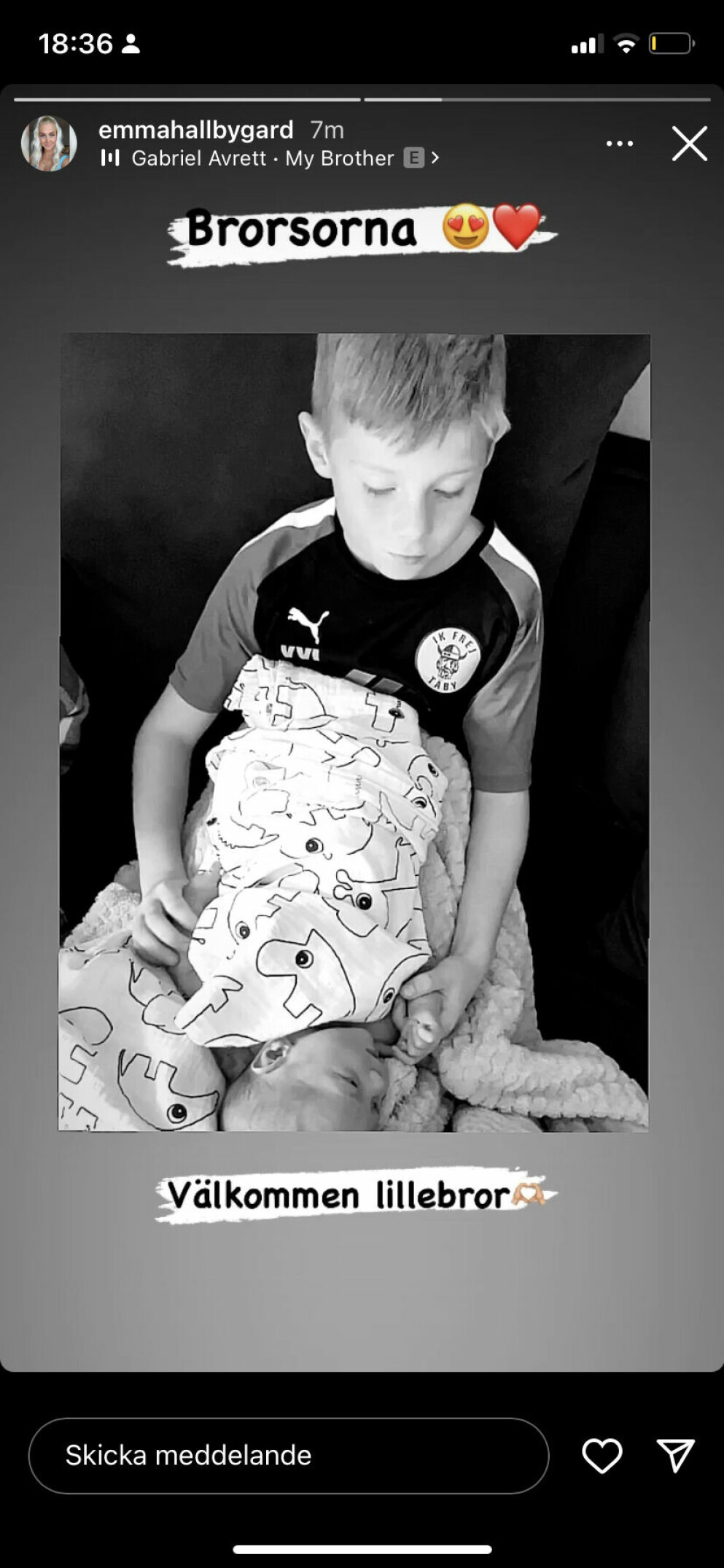 William och den nykomna pojken till Robin och Sigrid på Emmas Instagram.