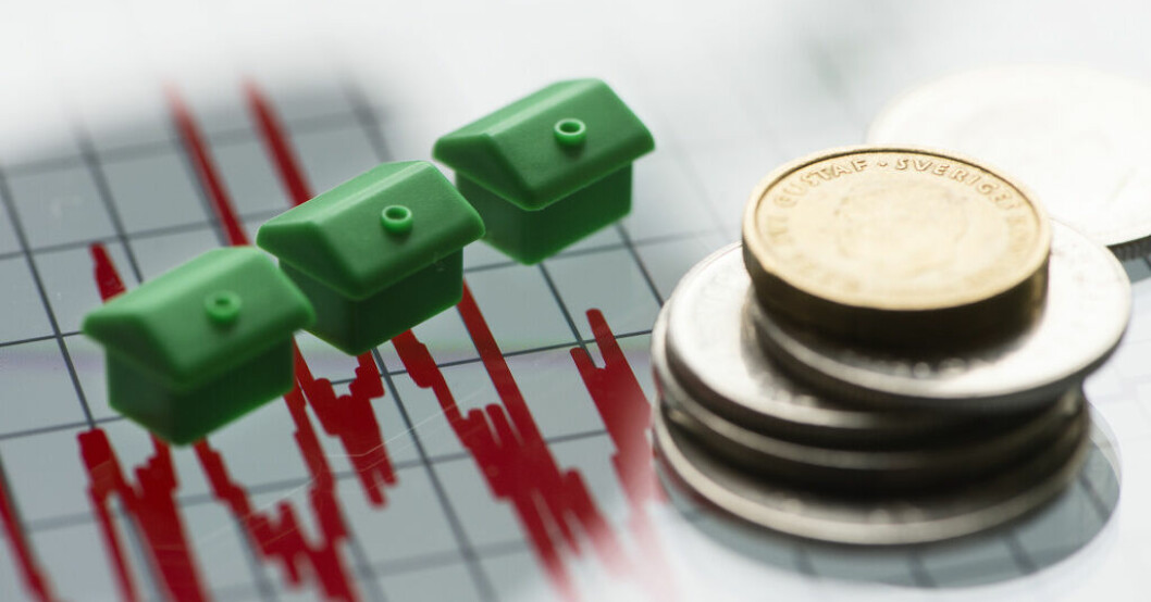 Inflationen faller, vilket kan lindra trycket på bolåneräntorna. Arkivbild. "Inte läge att binda räntan"