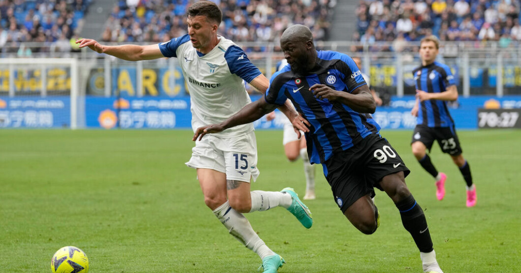 Inter besegrade Lazio med 2–1. Ett resultat som gör att Napoli kan säkra titeln. Inter vann – nu kan Napoli säkra titeln
