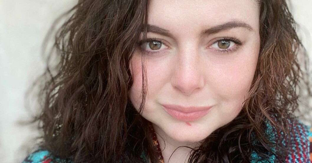 Jade Harle, 32, var ute med sin roddbåt när hon räddade en person från att drunkna. Jade Harle