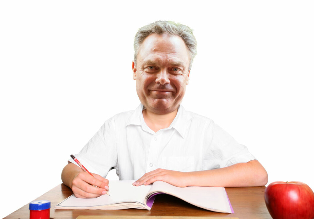 Bilden är ett montage School pupil at desk
