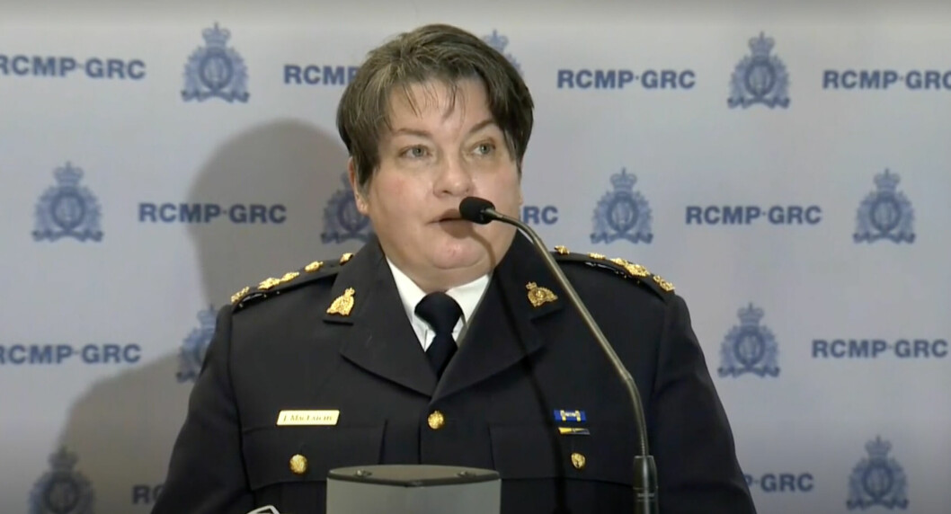 <strong>Polisen Jane McLatchy fördömer människosmugglarna.</strong> Polis i Kanada, Jane McLatchy.