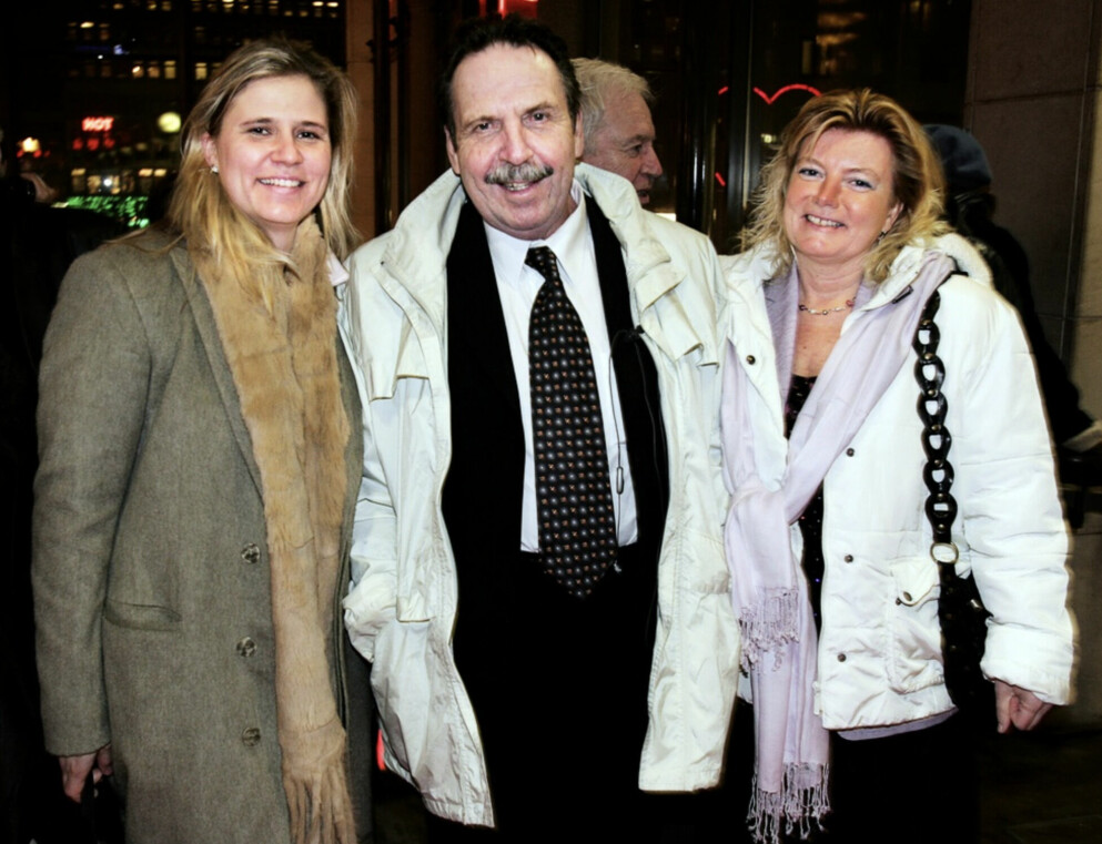 Janne Loffe Carlsson med dottern Sara och frun Gurianne