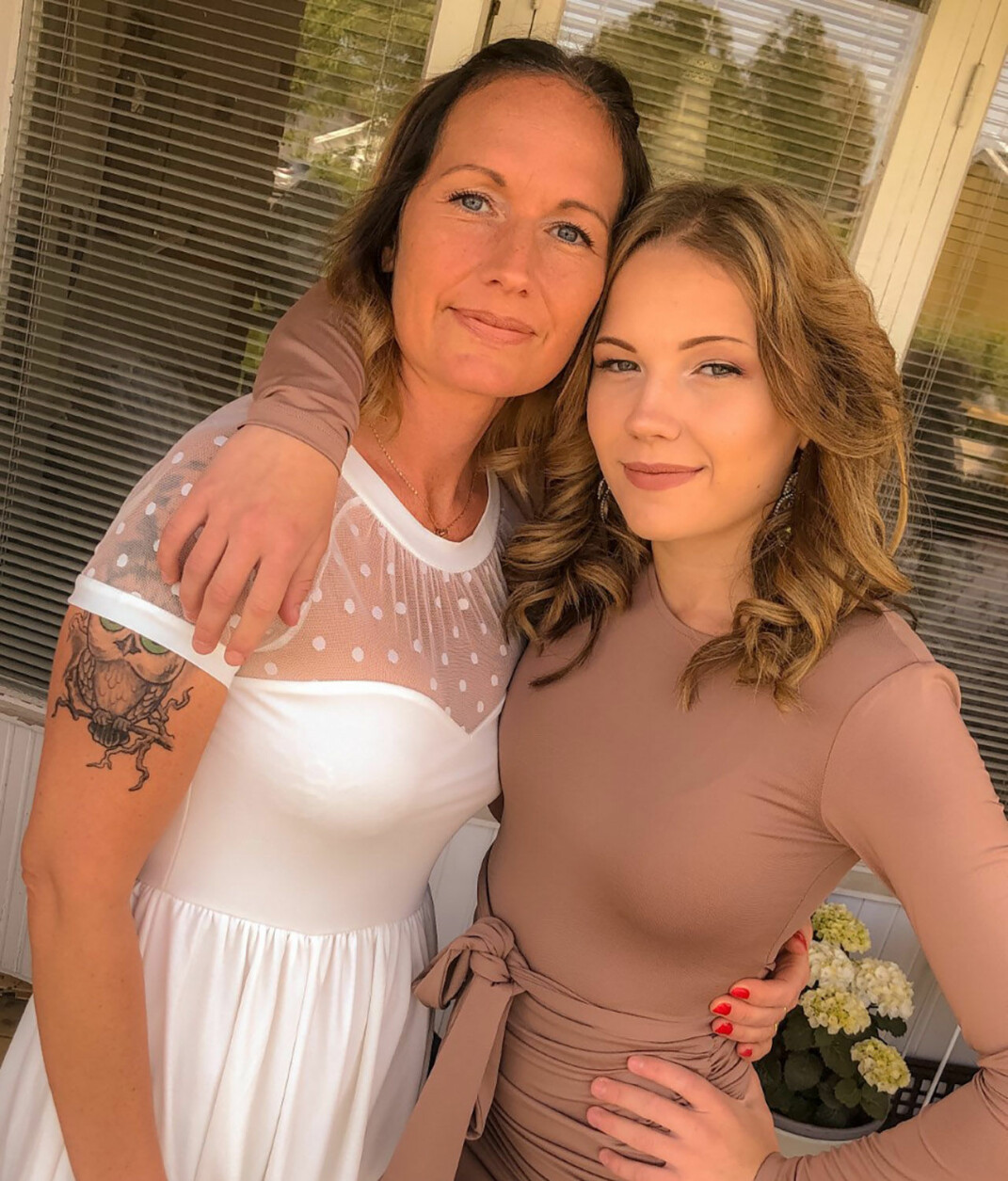 Jasmine med mamma Tina innan tragedin. Jasmine Berglund med mamma Tina innan olyckan.