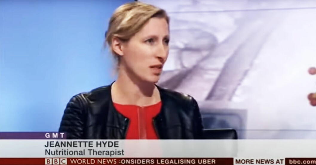 Jeanette Hyde i en av BBC:s sändningar. Jeanette Hyde i en av BBC:s sändningar.