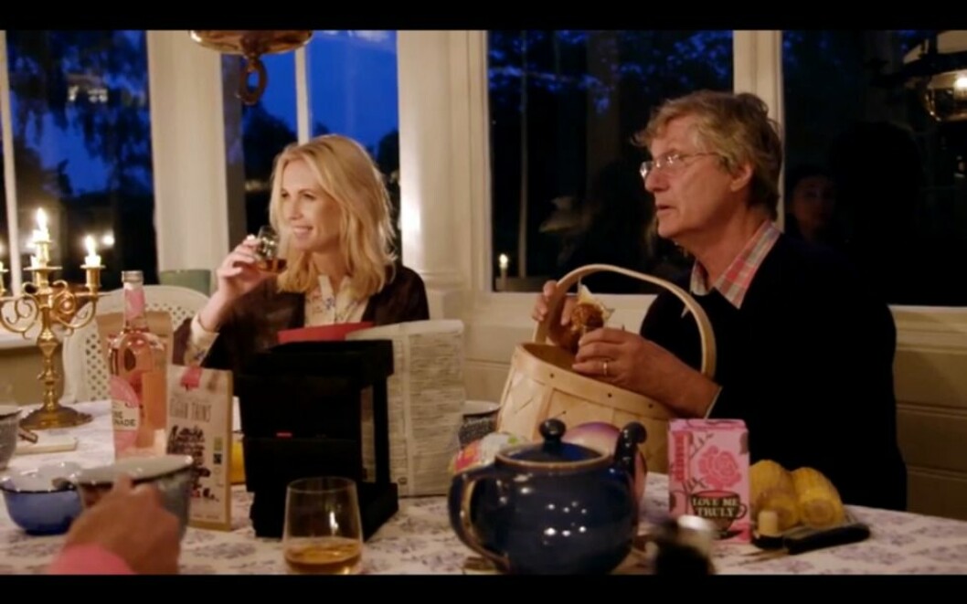 Jenny höjde stämningen när hon ställde Lasse mot väggen om hans relation med Gunilla Persson.