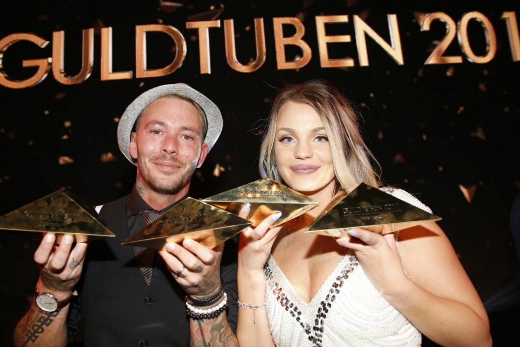 Joakim och Jonna har vunnit flertalet priset för sin Youtube-kanal. FOTO: TT/Johan Jeppsson. Joakim och Jonna Lundell under Guldtuben 2017.