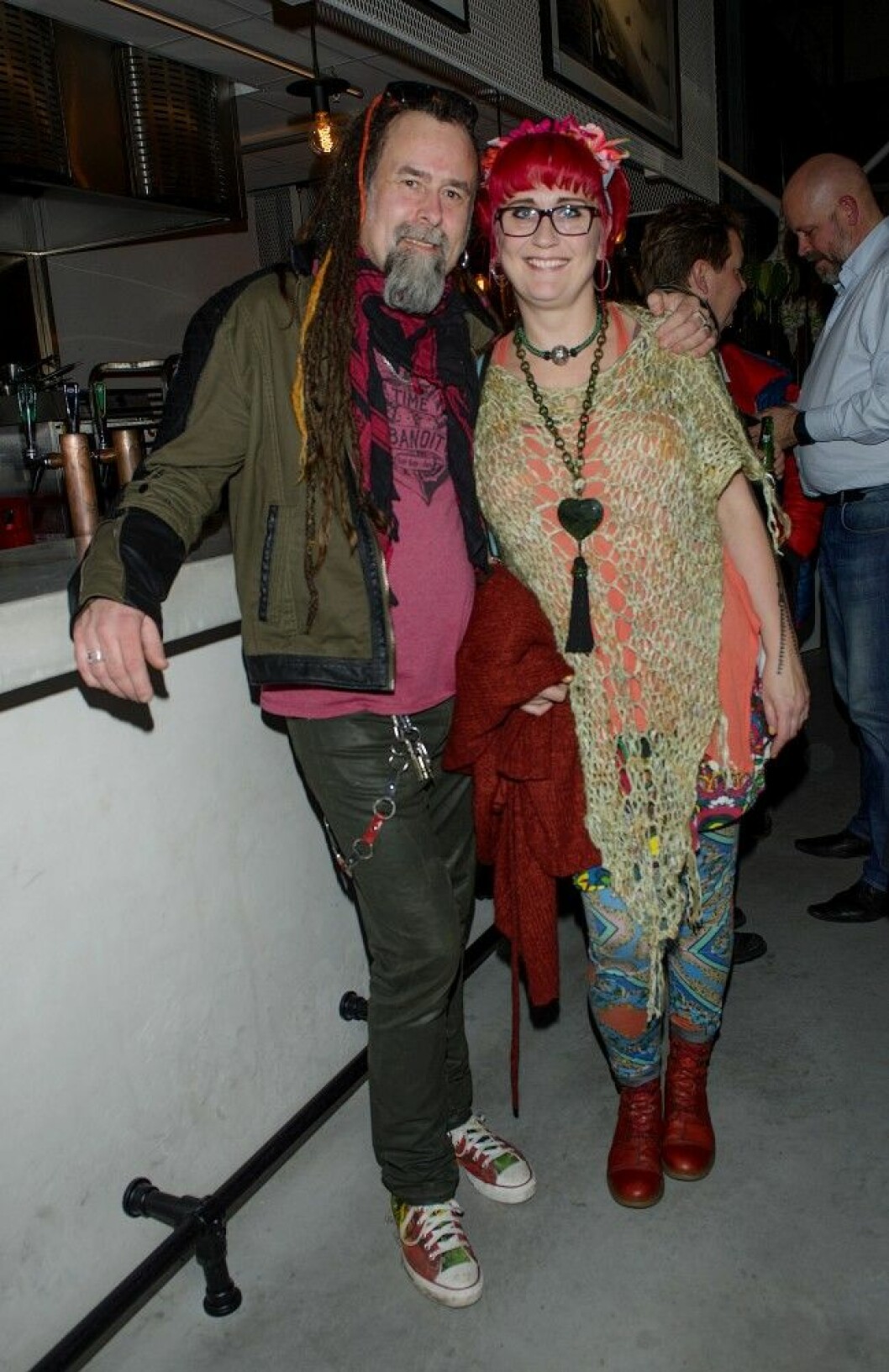 STOCKHOLM SWEDEN 15-11-04 Rock-Art vernissage av Jonas Hessman och Cia Österberg på Usine i Stockhom Bilden Jocke Persson och Cilla Rörby Foto ©Eero Hannukainen EEROBILD AB All Over Press *** Local Caption *** 04932169
