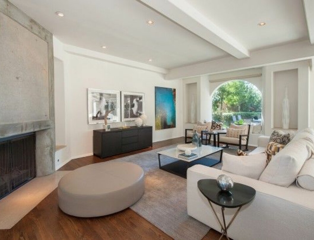 Foto: All Over Press A look inside the home of Joel Kinnaman.