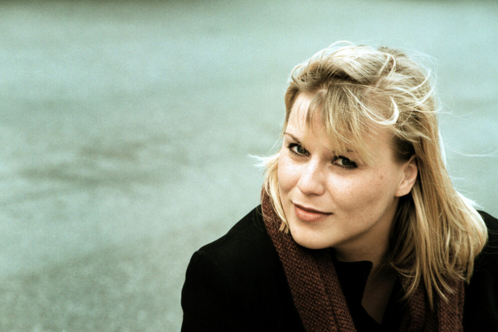 Josefin Nilsson var en svensk folkkär artist som var en av bandmedlemmarna i Ainbusk