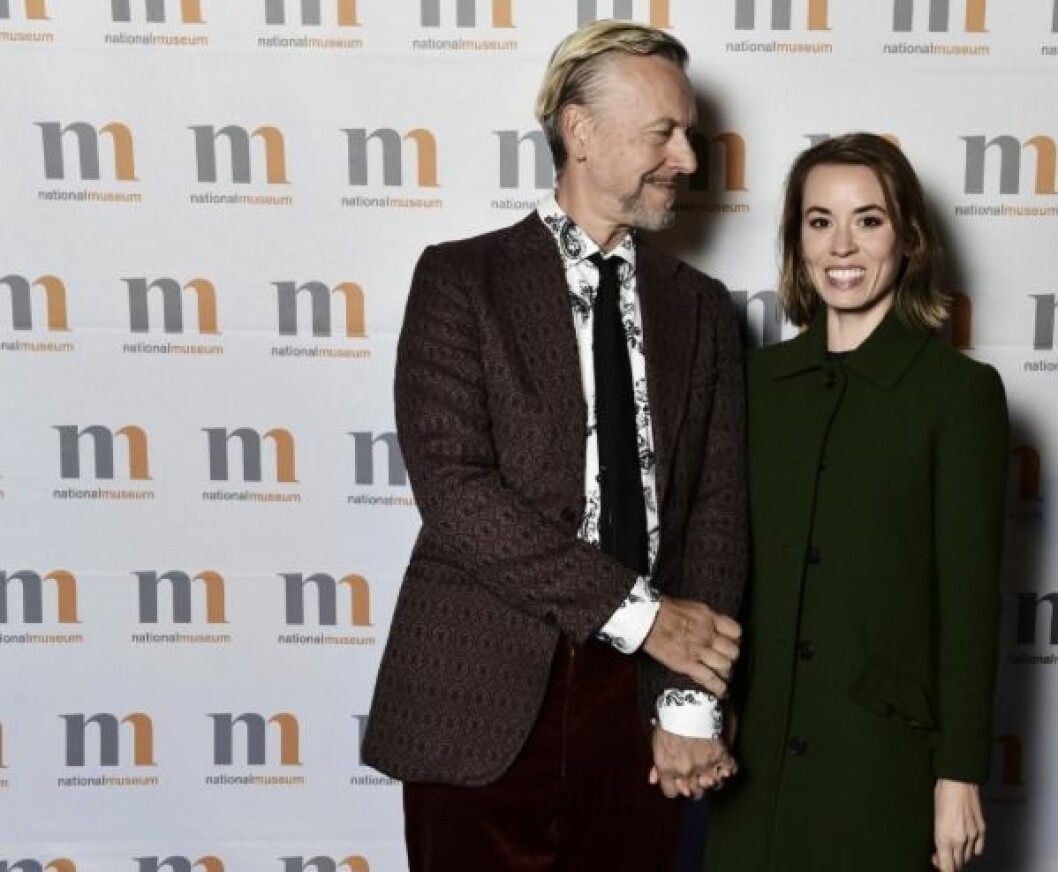 Kärleksparet på röda mattan. FOTO: Stina Stjernkvist/TT Ernst Billgren och Julia Billgren på röda mattan