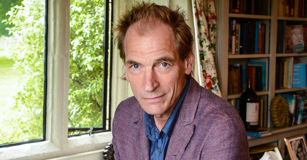 Julian Sands