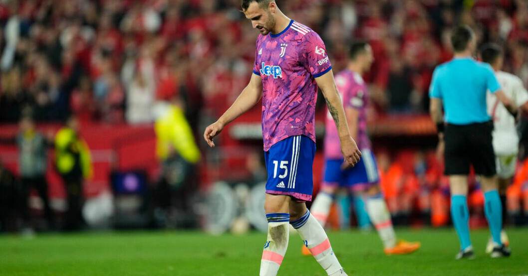 Juventus Federico Gatti. Arkivbild. Juventus fråntas tio poäng
