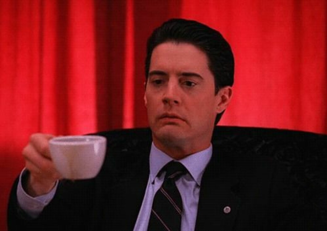 Via: <a href="http://giphy.com/gifs/twin-peaks-CVQfAUMEiDJqo">Giphy</a> kaffe