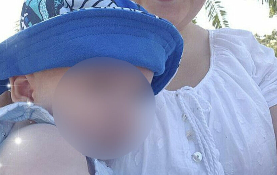 Easton klarade sig men blev både blind och hjärnskadad. Pappan Steve Millar fanns hela tiden vid sonens sida på sjukhuset och var både ”förkrossad och förstörd”.