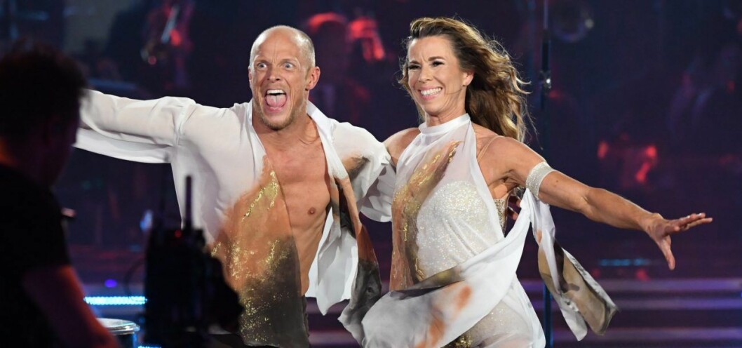 Tobias Karlsson och danspartnern Magdalena Forsberg. Tobias Karlsson och Magdalena Forsberg var med i Let's dance 2019