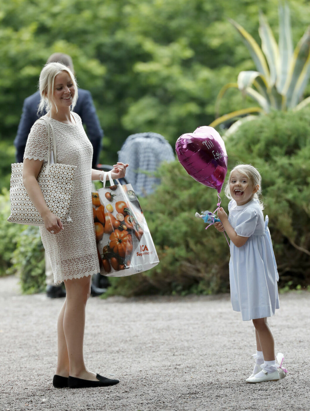 En av prinsessan Estelles barnflickor, Katie Millington.
