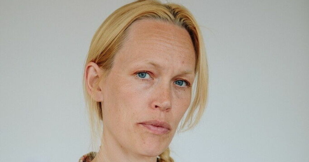 Konstnären Åsa Cederqvist tilldelas Carl Axel Valéns konststipendium. Pressbild. Stort konststipendium till Åsa Cederqvist