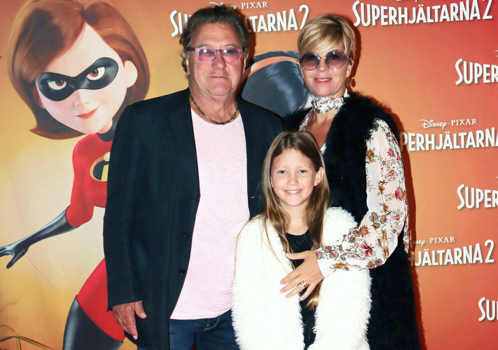 Tommy Körberg med frun Ann-Charlotte och dottern Elvira 2018.