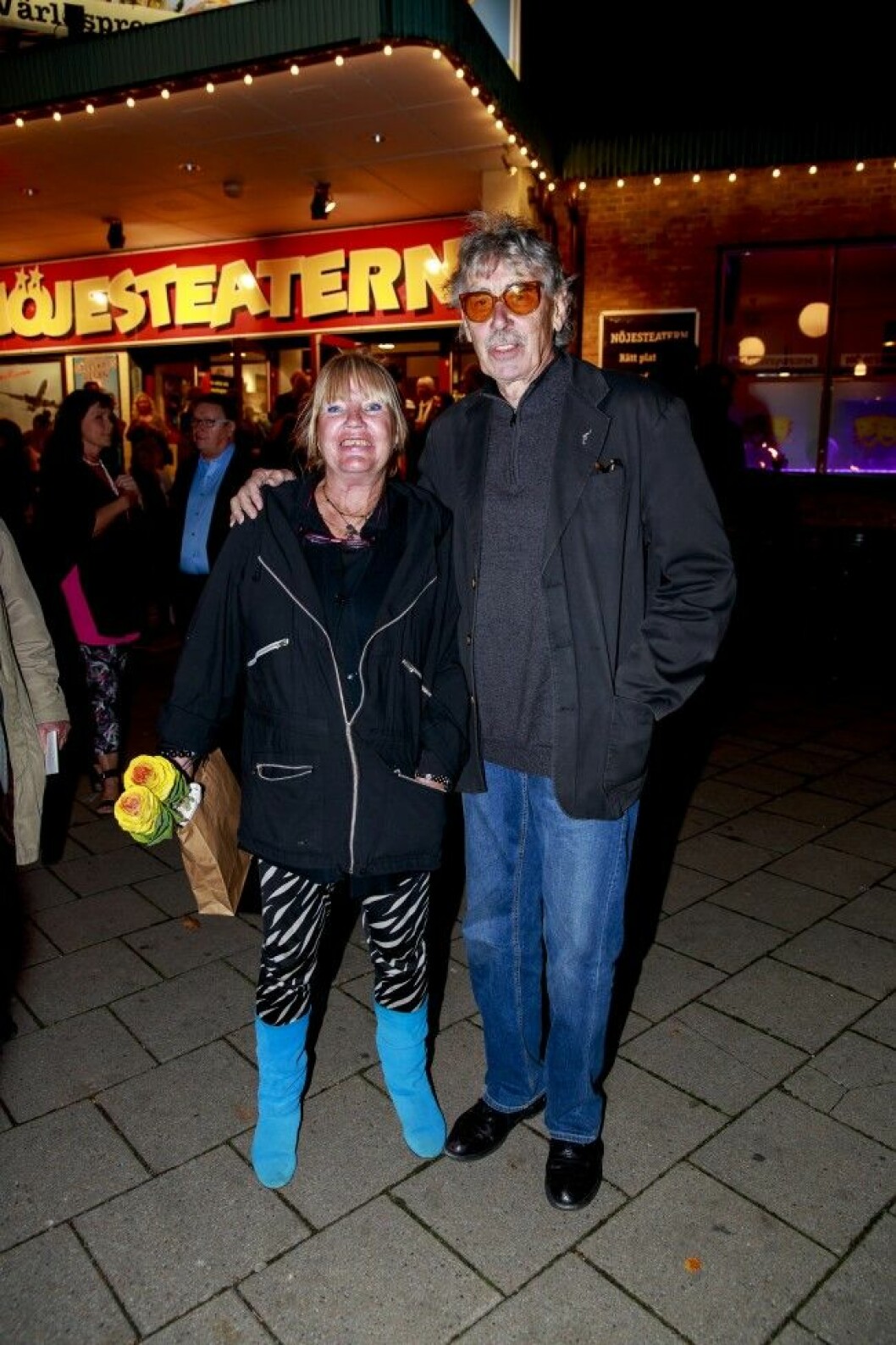 Inger och Lasse Åberg var förstås självklara gäster. ©Fotograf Krister Hansson Malmö 20151023 Vimmel Nöjesteatern Malmö, Sälskapsresan.