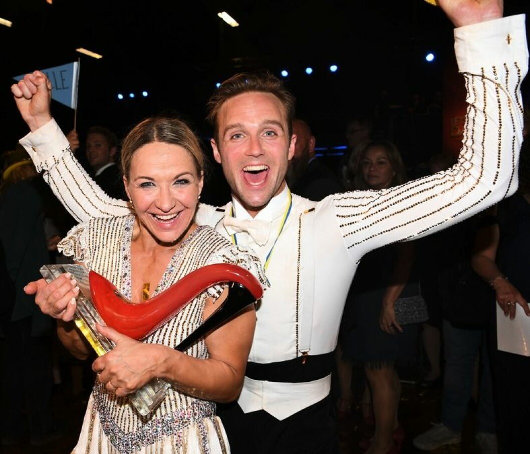 Kristin och Calle kammade hem Let’s dance 2020. FOTO: Fredrik Sandberg/TT Kristin Kaspersen och Calle Sterner kammade hem Let's dance 2020