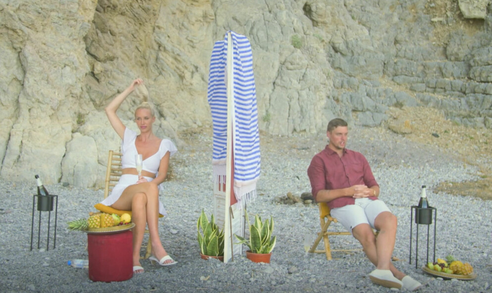 Julia och Kristoffer på dejt. Julia Franzen och Kristoffer Östman i Bachelorette Sverige 2021