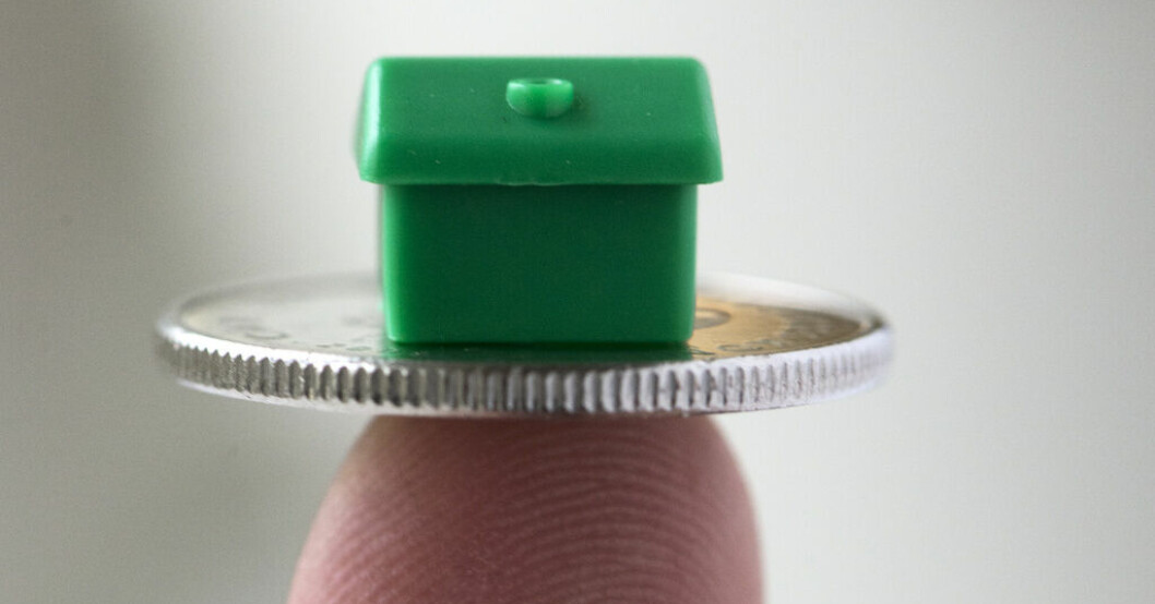 Kronans värde gröps ur av inflationen. Riksbanken agerar med räntehöjningar som gör lånet ännu dyrare. Arkivbild. Siffran alla väntar på – avgör din boränta
