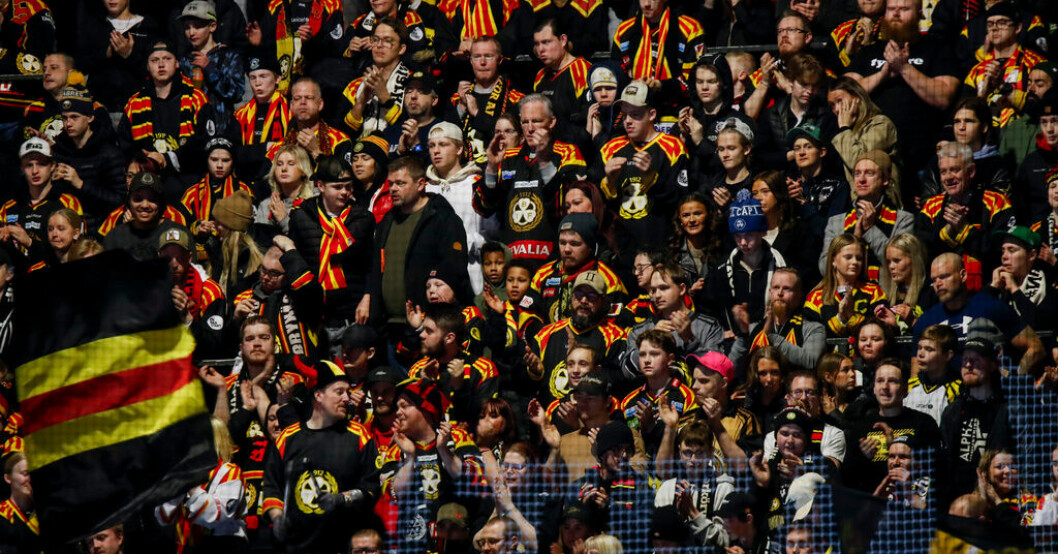 Kul kväll för Brynäs supportrar. Hoppet om att slippa kvala sig kvar i SHL lever. Hoppet lever för Brynäs – slog HV71