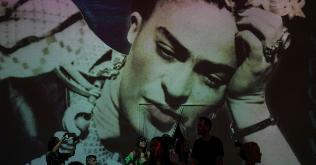 Frida Kahlos fotografier visas på utställning