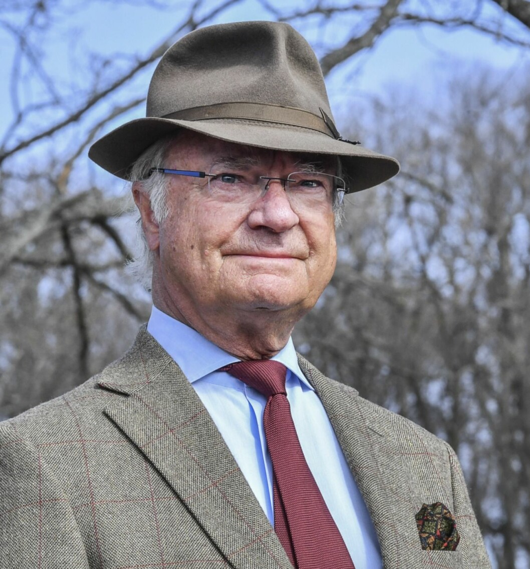 FOTO: Jonas Ekströmer/TT kung Carl XVI Gustaf i hatt