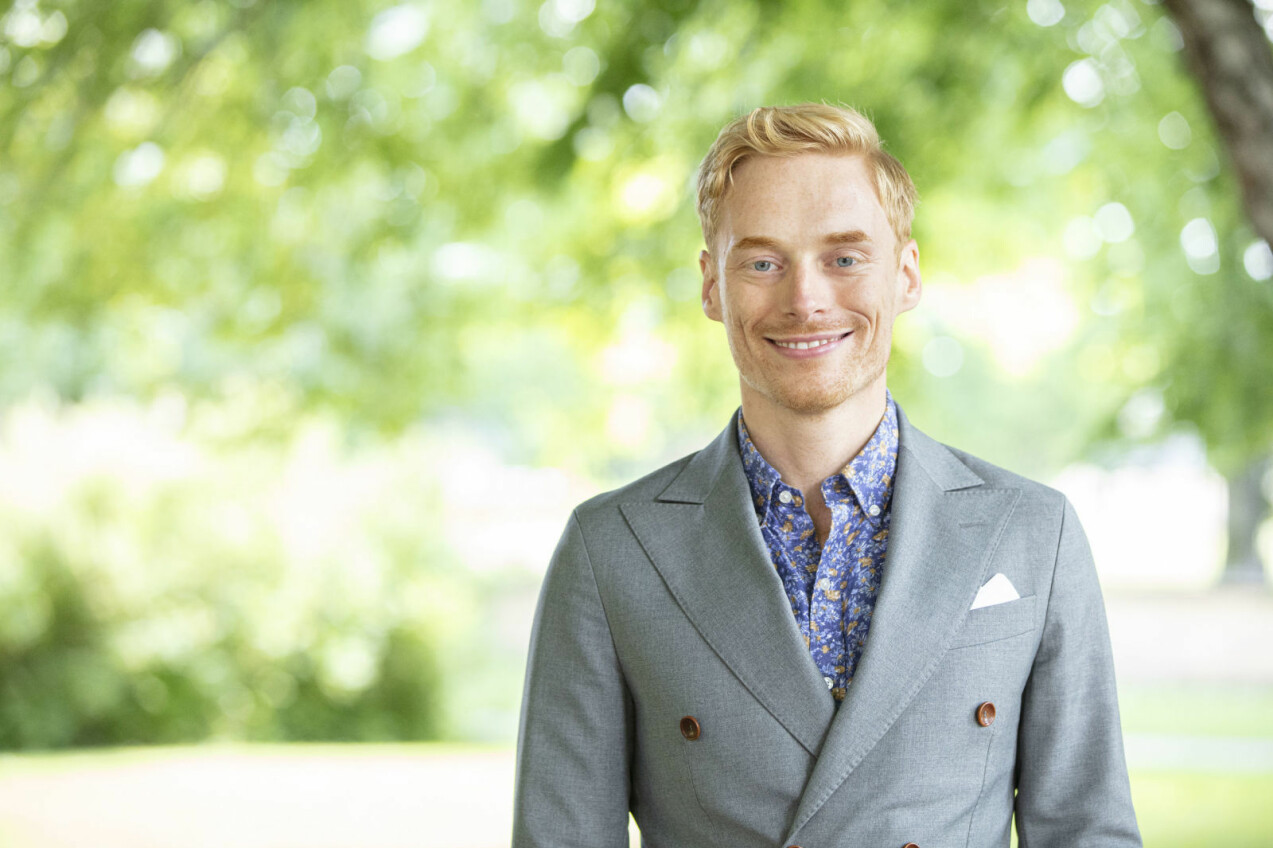 Lars i <span class=" italic" data-lab-italic_desktop="italic">Gift vid första ögonkastet </span>2021. Lars i Gift vid första ögonkastet 2021