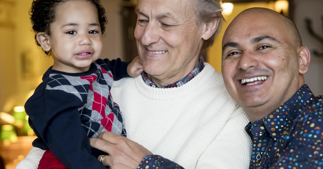 Lars Lerin med maken Junior och sonen Rafael, idag 5 år.