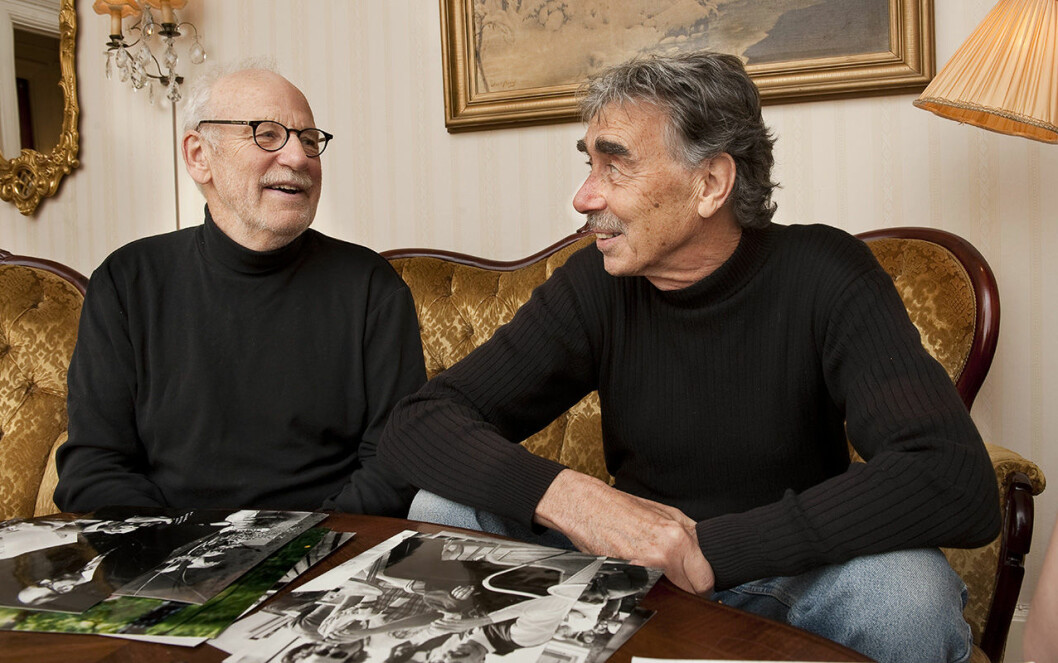 Lasse Åberg med ständige kompanjonen Jon Skolmen (Ole Bramserud) 2011. Skolmen gick bort 28 mars 2019. <strong>Foto: TT.</strong> Jon Skolmen och Lasse Åberg 2011.