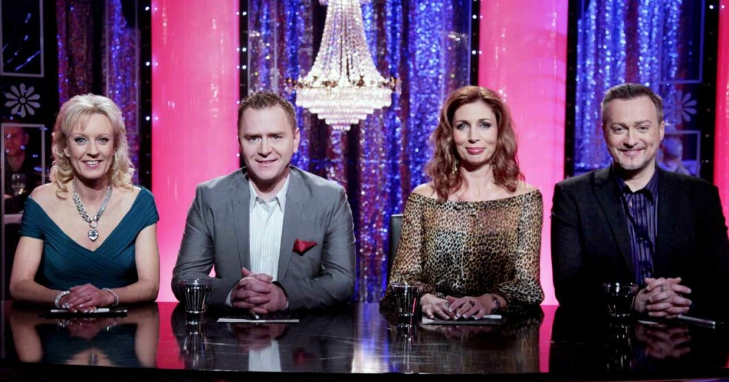 Maria Öhrman, Dermot Clemenger, Ann Wilson och Tony Irving var den ursprungliga Let's dance-juryn. ”Känns tragiskt”, sa Ann Wilson om att kollegan försvann.