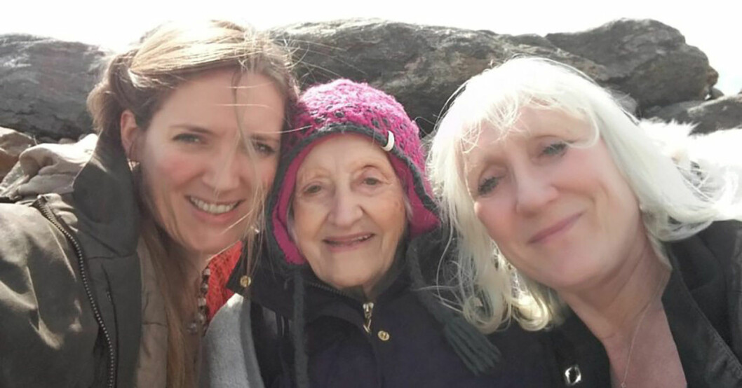 Mormor Tina, mamma Ylenia och barnbarn Leandra. Leandra Ashton, Tina Thornborough och Ylenia Angeli.
