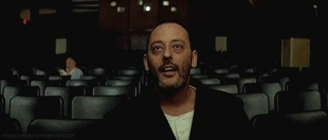 via <a href="http://wifflegif.com/gifs/14230-jean-reno-leon-gif" target="_blank">Wifflegif.com</a> Leon