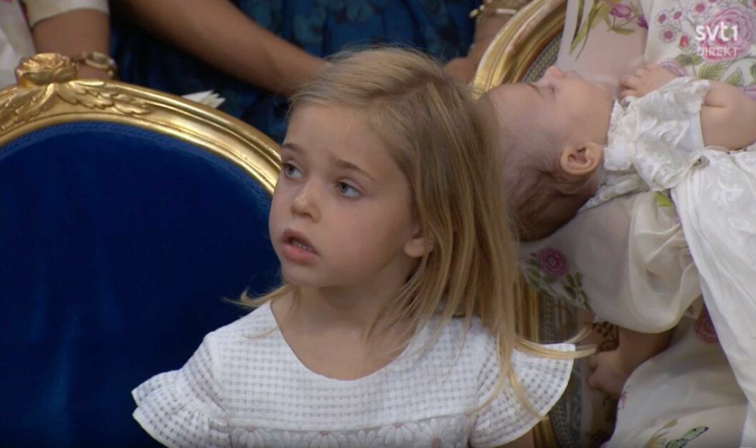 Prinsessan Leonore under lillasyster Adriennes dop. Prinsessan Leonore under Adriennes dop