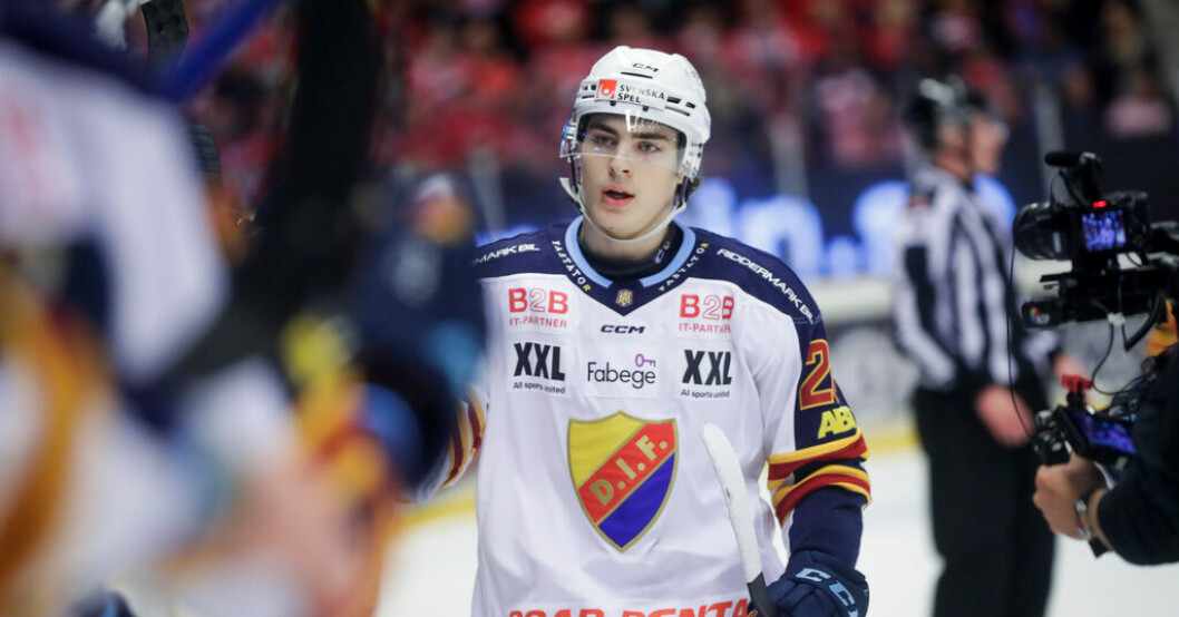 Liam Öhgren väljer spel i Färjestad kommande säsong. Arkivbild. Supertalangens val: Färjestad
