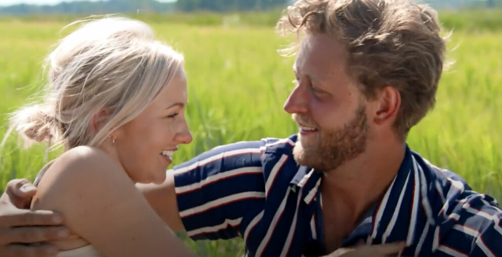 Lina och Filip. Filip valde Lina i slutet av Bonde söker fru 2021