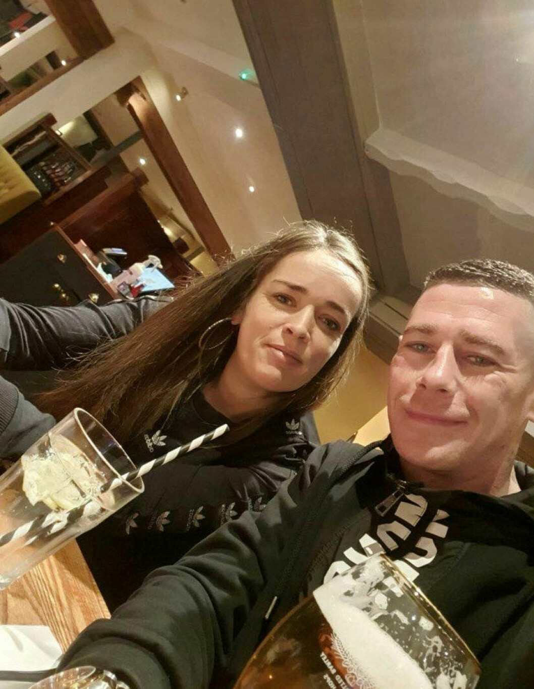 Natalie McMorran, 37, och hennes partner Thomas Tapping, 35.