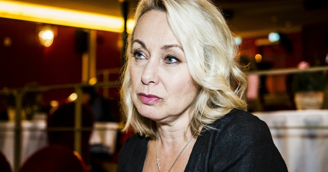 Louise Hoffsten
