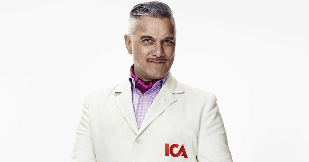 Magnus Skogsberg Tear som Sebastian i Ica-reklamen. Magnus Skogsberg Tear som Sebastian i Ica-reklamen.