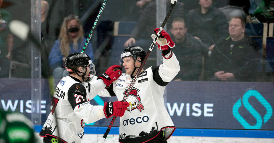 Malmöspelarna fick måljubla inte mindre än sju gånger borta mot Färjestad på tisdagskvällen. Malmö stormtrivs mot FBK – tredje raka segern