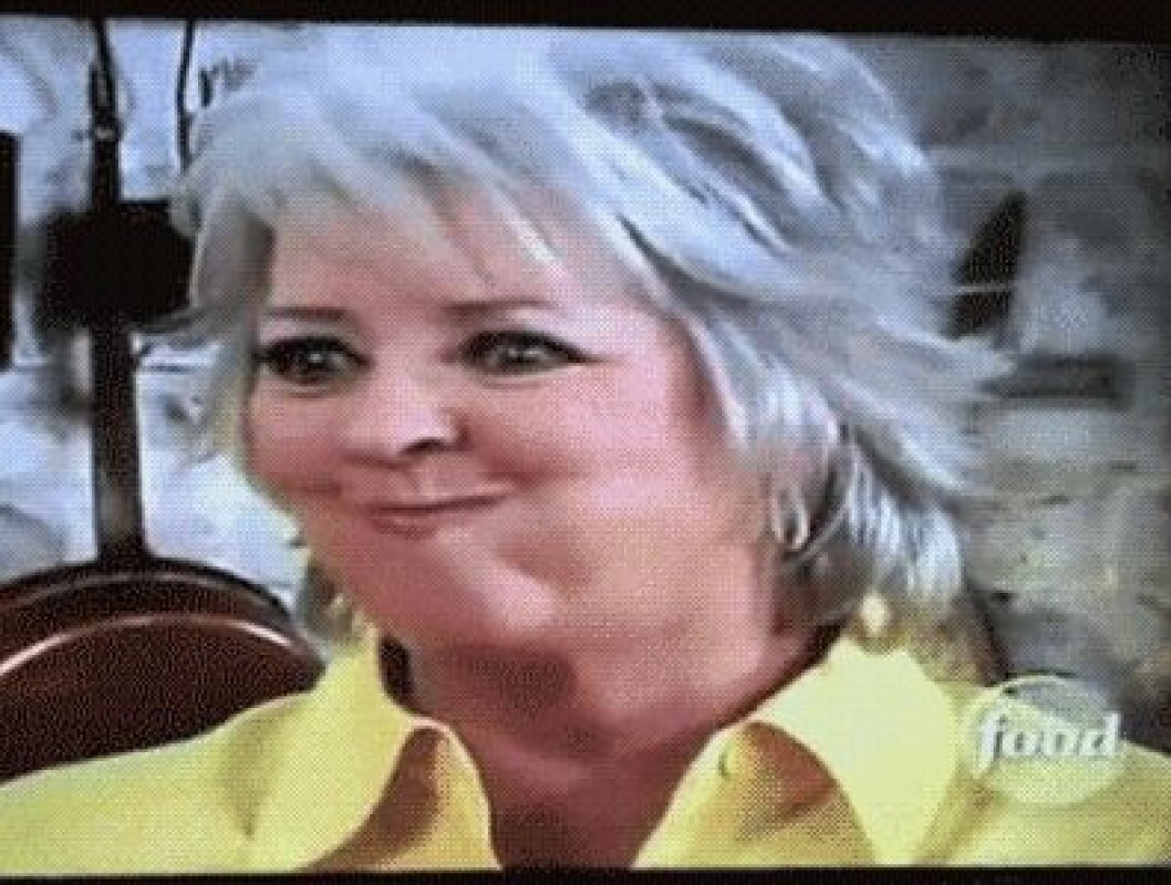 Via: <a href="http://media.giphy.com/media/LvWQ3f7DjwOQg/giphy.gif">Giphy</a> mamma mat giphy