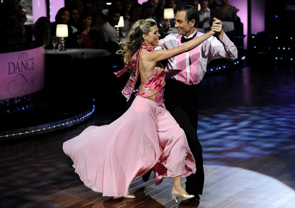 Maria med danspartnern Peter Wahlbeck 2010. Maria Bild (Karlsson) med Peter Wahlbeck i Let's dance 2010.