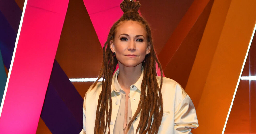 Mariette Hansson. Mariette Hansson under SVTs presentation av de artister som ska tävla i Melodifestivalen 2020.