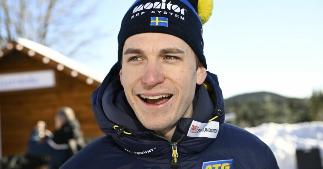 Martin Ponsiluoma ser fram emot sprintloppet i VM där han är regerande världsmästare. "Stort att få starta med världsmästarnummerlappen"
