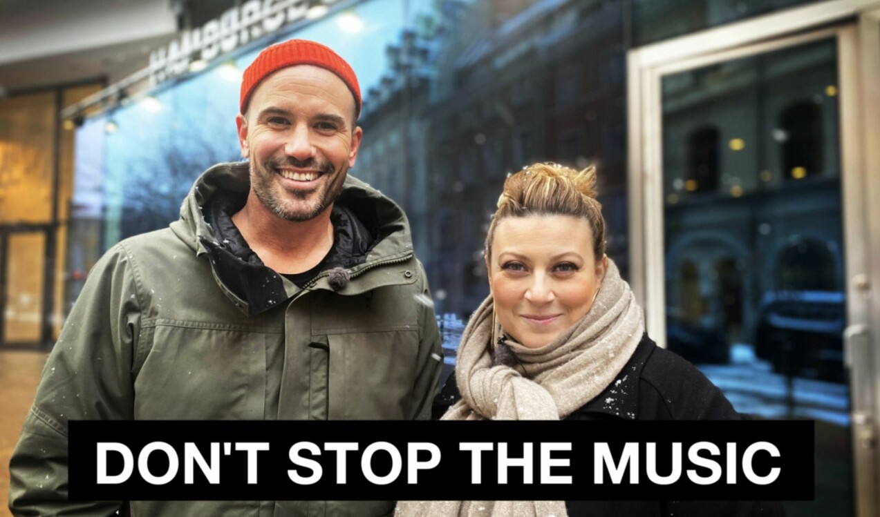 Martin Stenmarck och Sarah Dawn Finer leder musikgalan <span class=" italic" data-lab-italic_desktop="italic">Don't stop the music</span>. Martin Stenmarck och Sarah Dawn Finer
