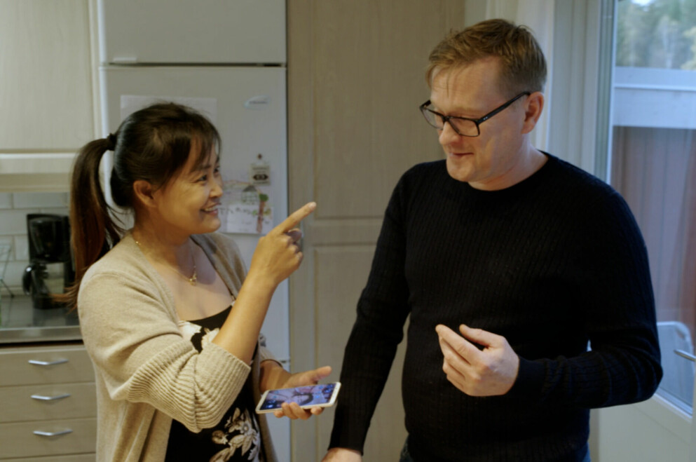 Mattias och Tanawarn. Mattias och Tanawarn i Älskar älskar inte