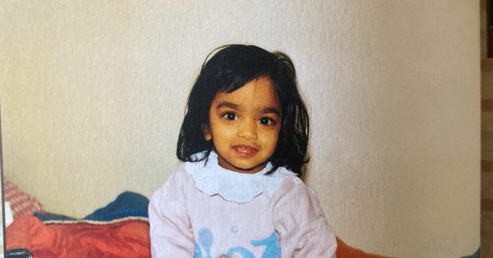 Helen trodde hennes dotter adopterats till Nederländerna, det hade en nunna berättat. Helen trodde hennes dotter adopterats till Nederländerna, det hade en nunna berättat.